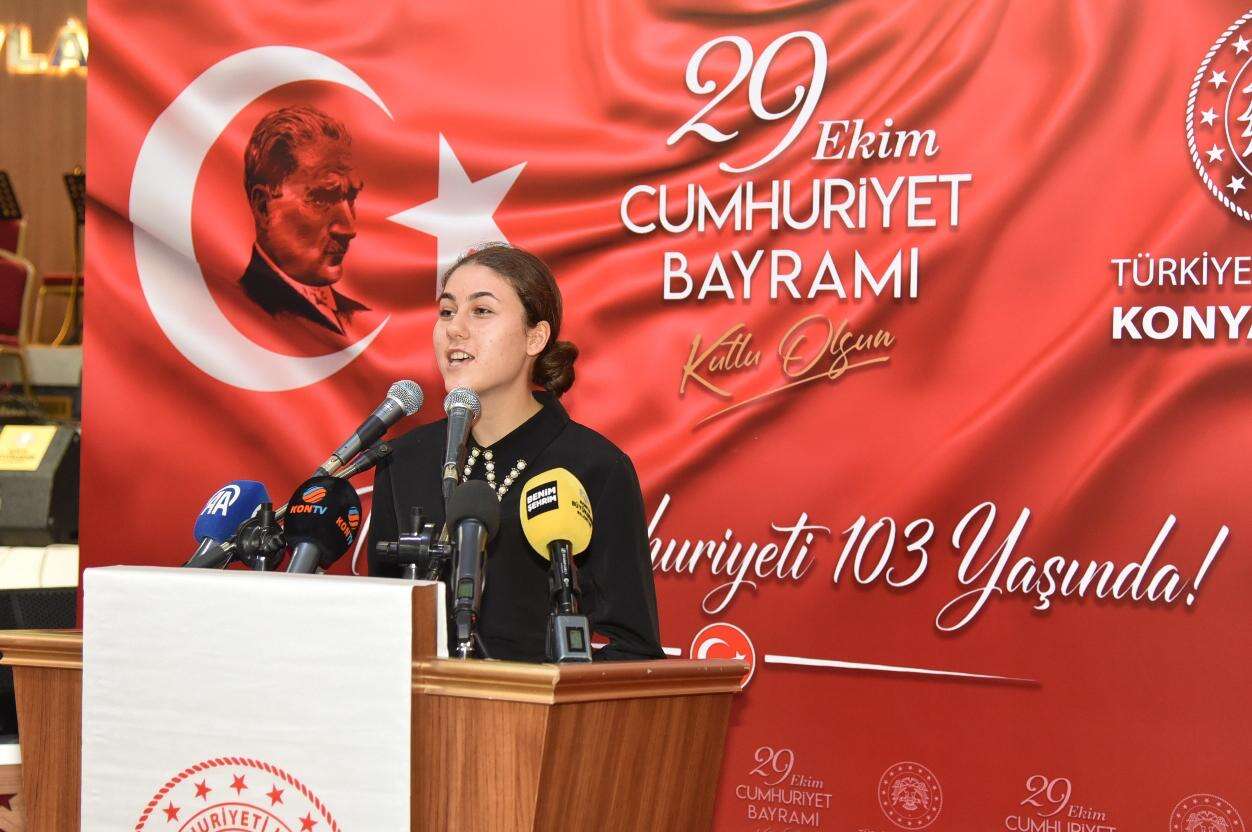 Konya'da Cumhuriyet'in 103. yılı coşkuyla kutlandı 27